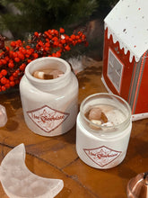 Cargar imagen en el visor de la galería, HOT CHOCOLATE RITUAL CANDLE
