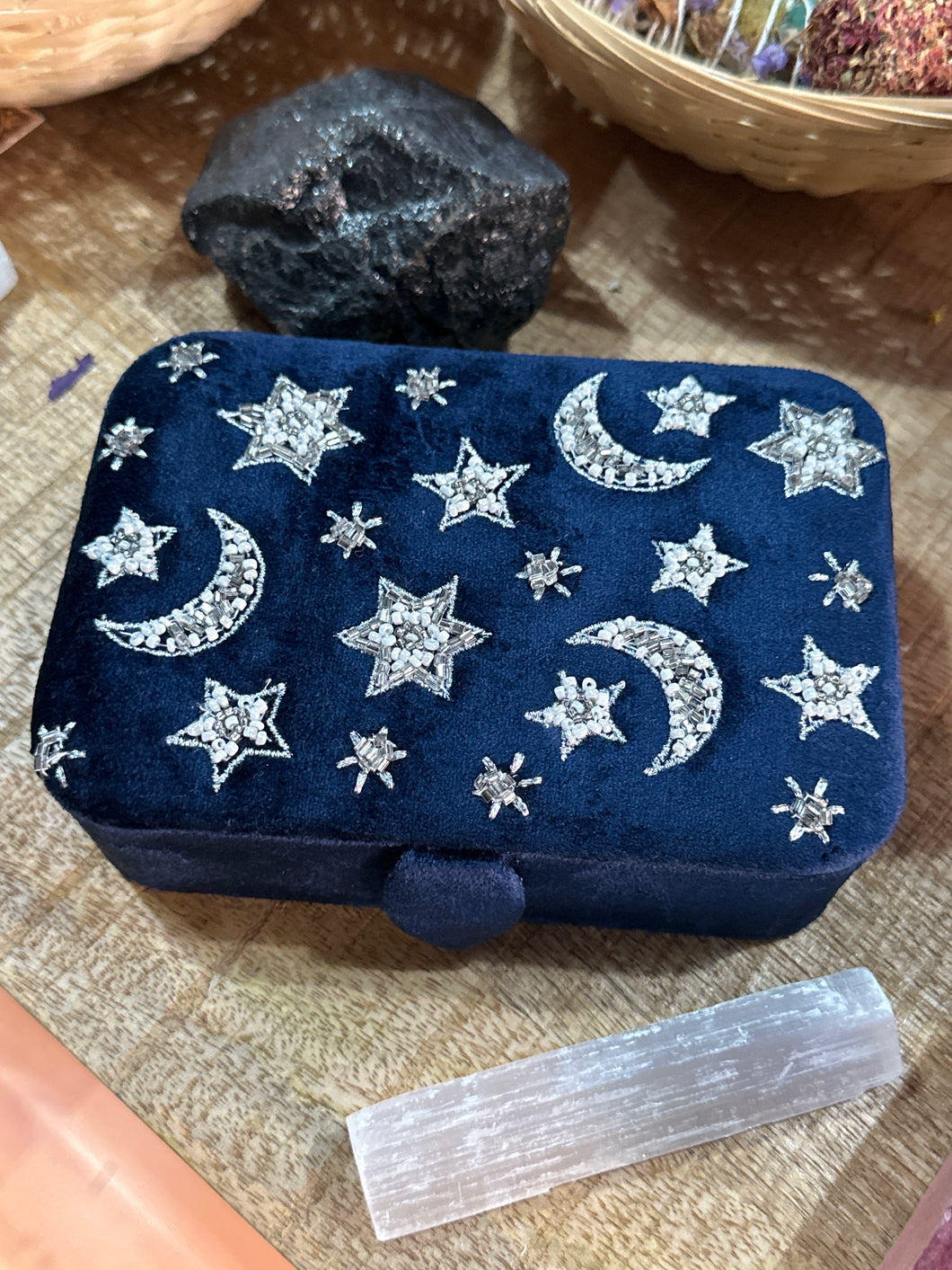 CAJA TAROT BORDADA ESTRELLAS