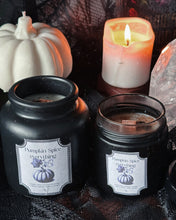 Cargar imagen en el visor de la galería, PUMPKIN SPICE EVERYTHING RITUAL CANDLE
